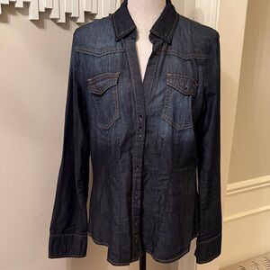 Like NEW! Buffalo David Bitton Dark Denim Button-Down Shirt